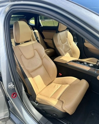 Volvo S90 cena 142000 przebieg: 102247, rok produkcji 2017 z Kraków małe 704